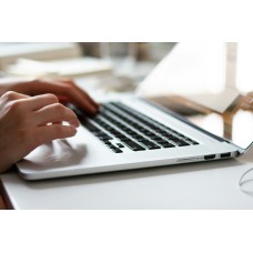 Gigabyte EliteBook 15 Gen 10