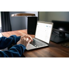 Clevo ThinkPad X1 Carbon 13 Gen 10 Clevo ThinkPad X1 Carbon 13 Gen 10