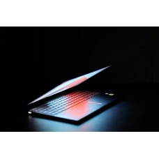 Eluktronics ThinkPad T 15 Gen 11