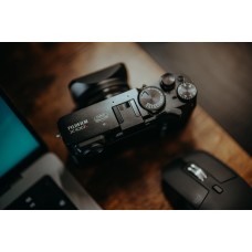 Bronica Coolpix LX Bronica Coolpix LX